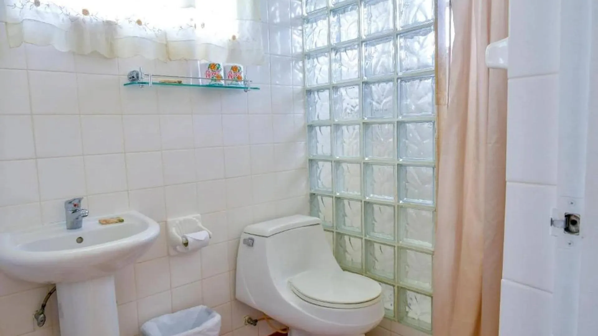 Prospect 2-Bedroom Apt 3 Saint James Barbados