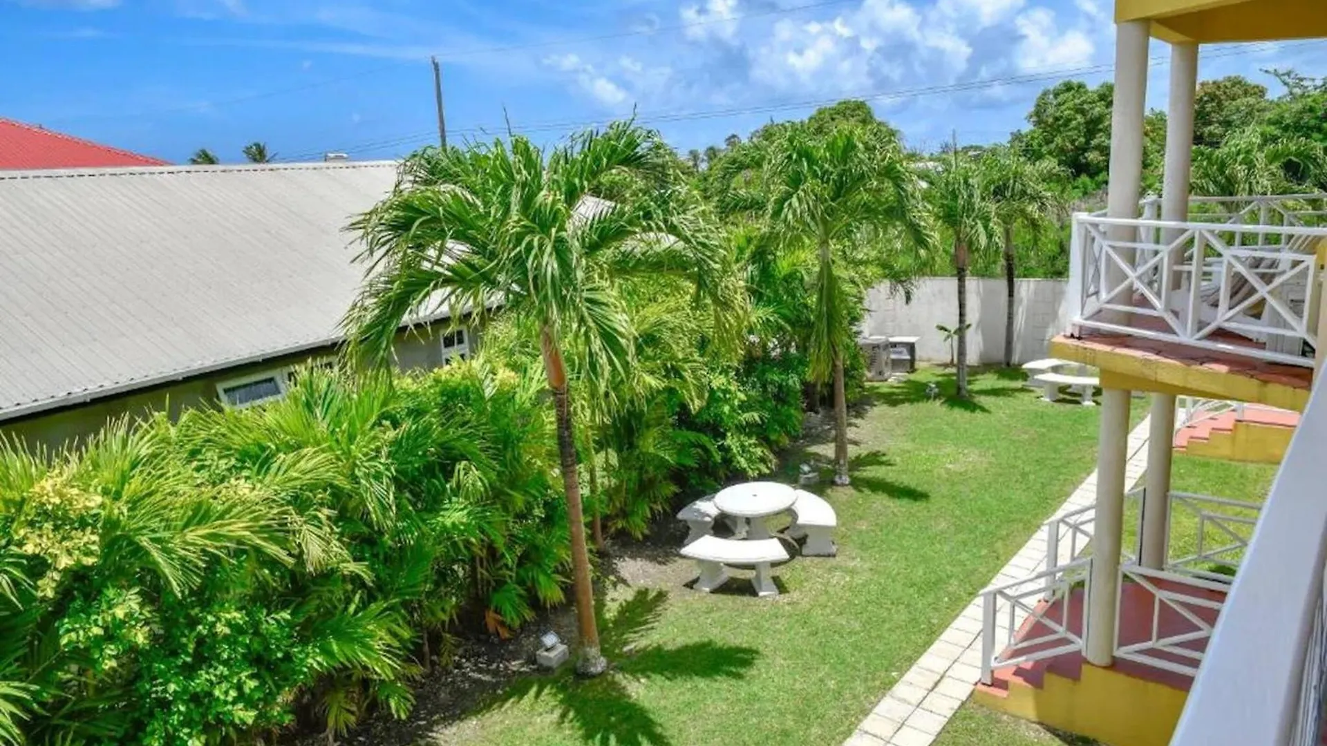 Prospect 2-Bedroom Apt 3 Saint James